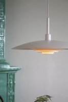 Stor Vit Taklampa - Passar Bra i Kök! Markslöjd Piny 57 cm