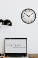 Väggklocka i Retrostil - NeXtime Dickens Svart/Vit 30 cm