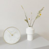 Marble Table - Elegant bordsklocka med marmorfärgad urtavla -  NeXtime | Northmans.se