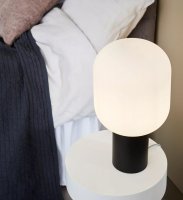 Stilren bordslampa - Markslöjd Brooklyn | Online hos Northmans.se
