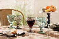 Rödvinsglas i romantisk lantlig design | Online hos Northmans.se