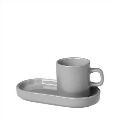 Snygg ljusgrå kaffemugg med fat MIO Mirage grey - Blomus | Online hos Northmans.se